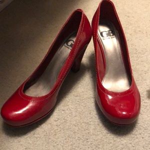 RED Gianni Bini, 3 inch heels